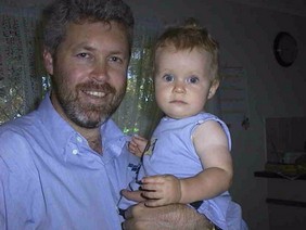 Amelia with Dad 3-Dec-98.JPG