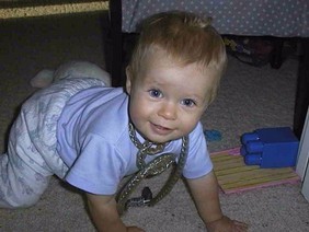 Amelia with chain lock - 3.JPG