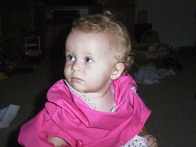 Amelia dressing up 25 Jan 99.JPG