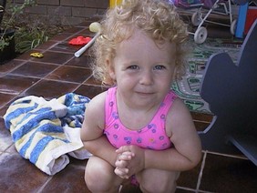 Amelia in swimsuit 6-Nov-99.JPG