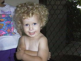 Amelia being silly 31-Jan-00.JPG